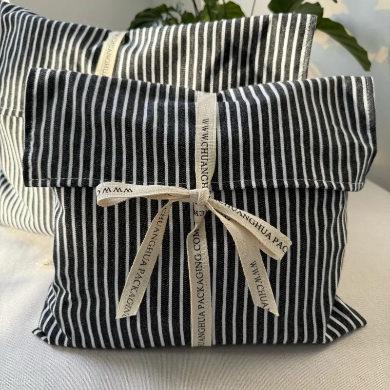 Customized Striped Cotton Fabric Envelope Bag For Storing Clothing Cotton